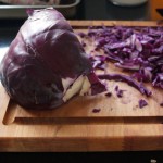 Rødkålssalat med appelsin og nødder