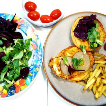 Air fried kylling burger med salat