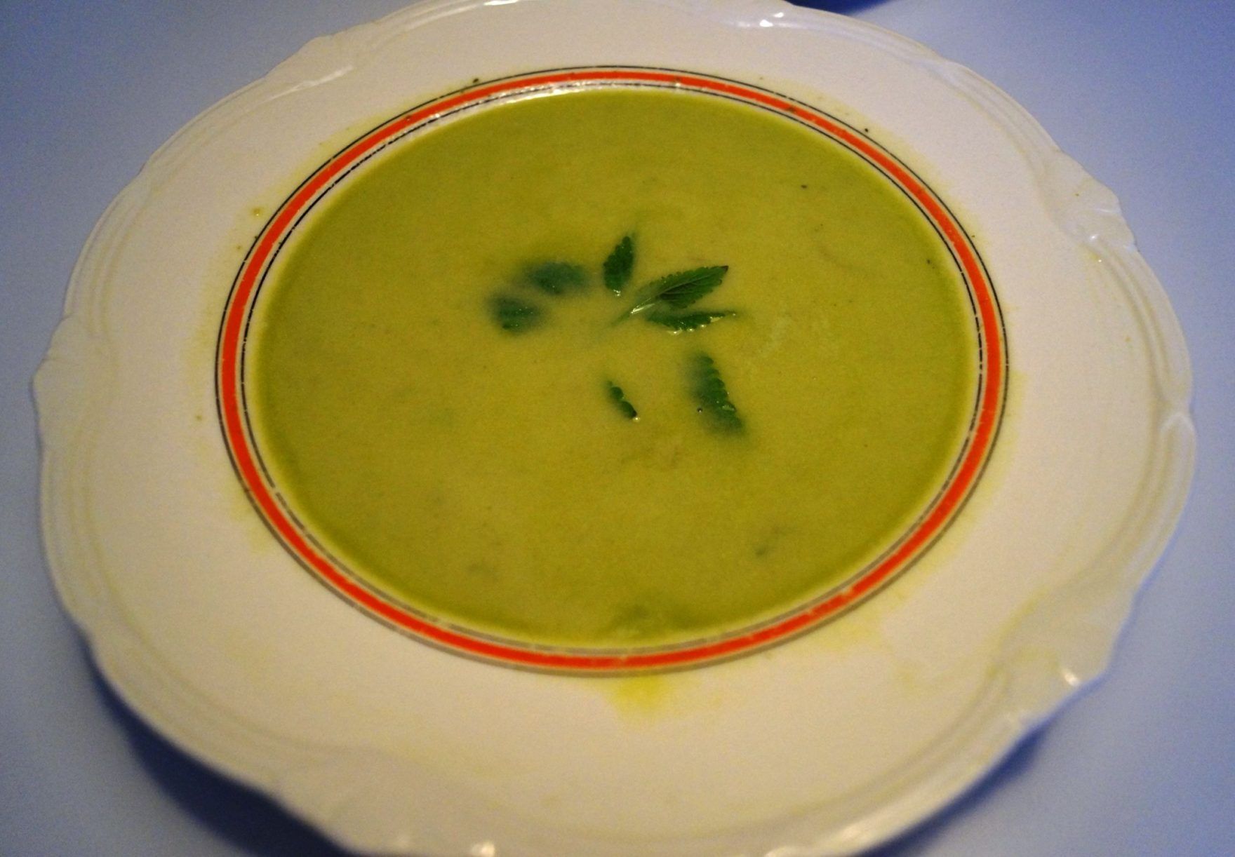 Blendet-grøntsagssuppe
