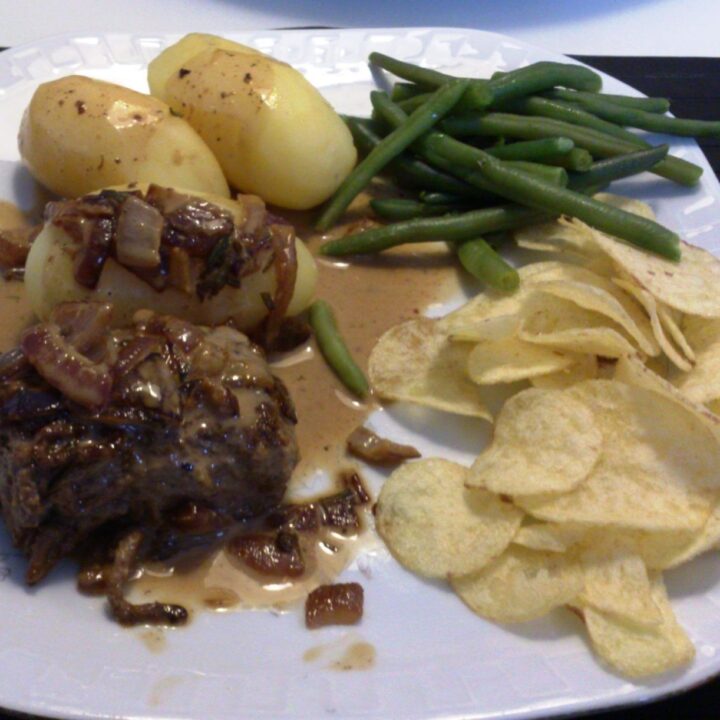 Engelsk bøf med brun sauce