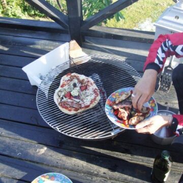 Bonfire pizza