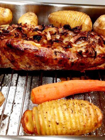 Fyldt svinemørbrad med hasselback kartofler