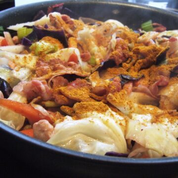 Grøntsager med bacon