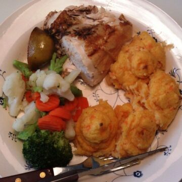 Hel kylling med kartoffelmos toppe