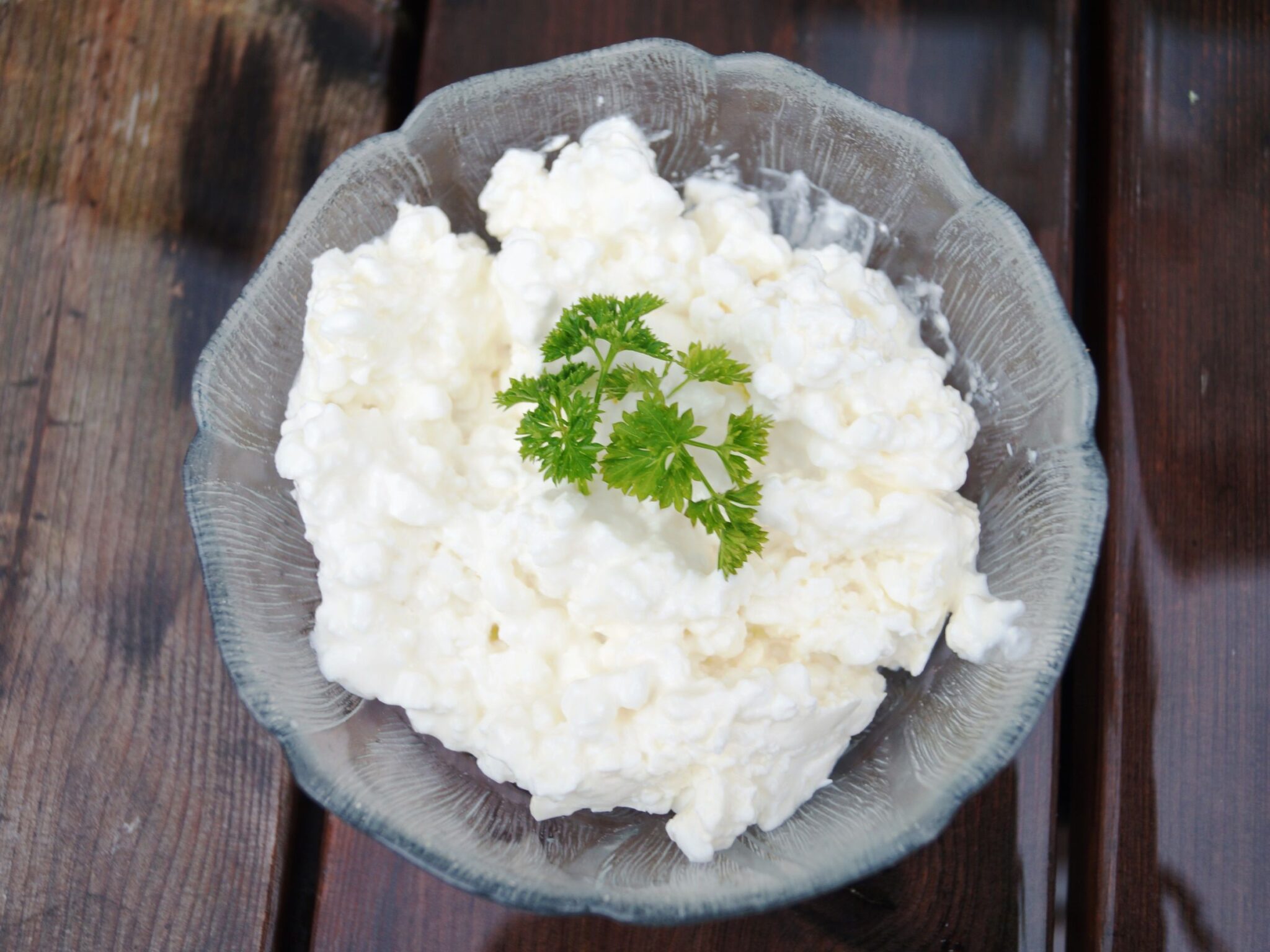 Hytteost dip Dip med hytteost, hvidløg og honning Min Madopskrift