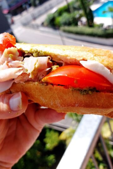 Sandwich lavet med flutes eller baguette