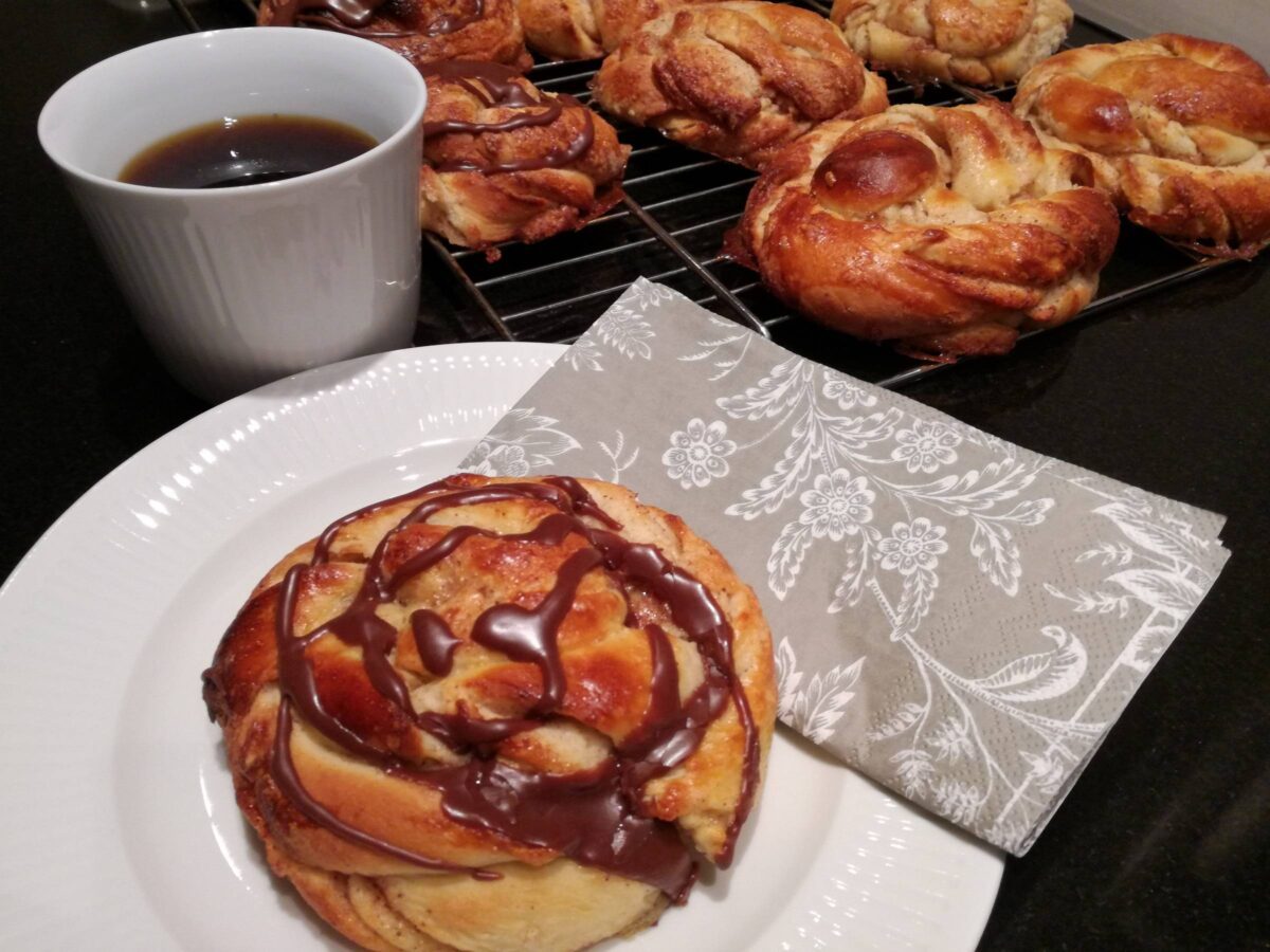 Kanelsnurrer med chokolade