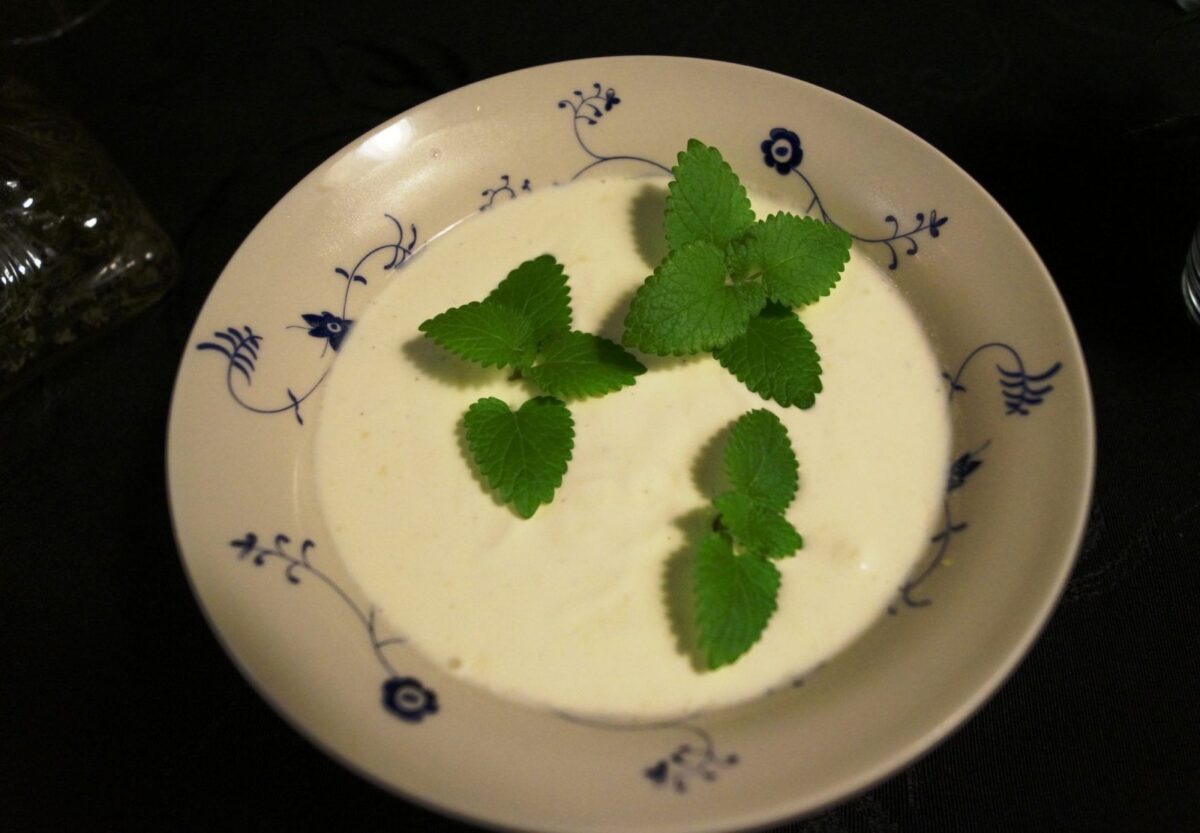 Koldskål med vanilje