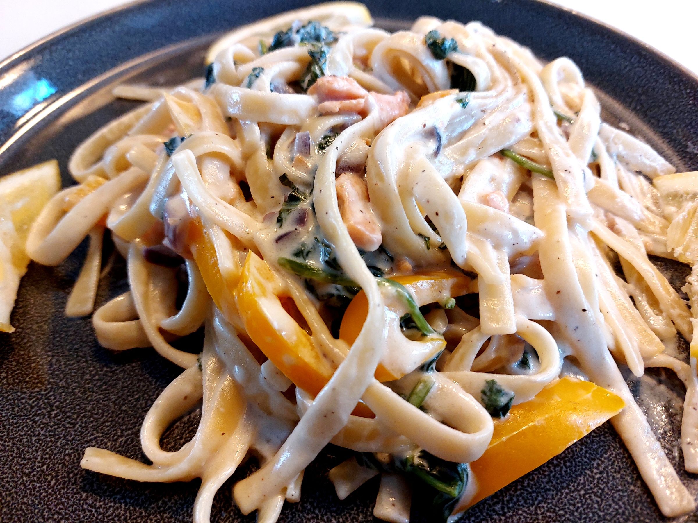 Lækker pastaret med laks