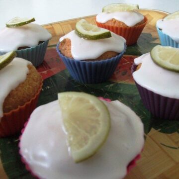Muffins med lime og glasur