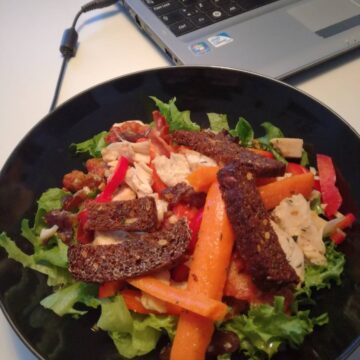 Tomatsalat med laks